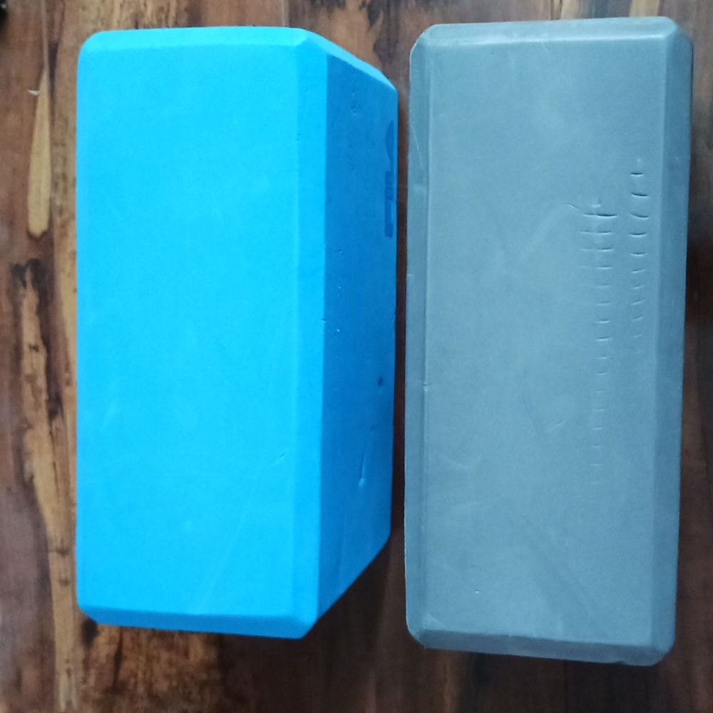 2 Fila Yoga Block Brick, pilates gym home workout exercise fitness - Picture 4 of 6